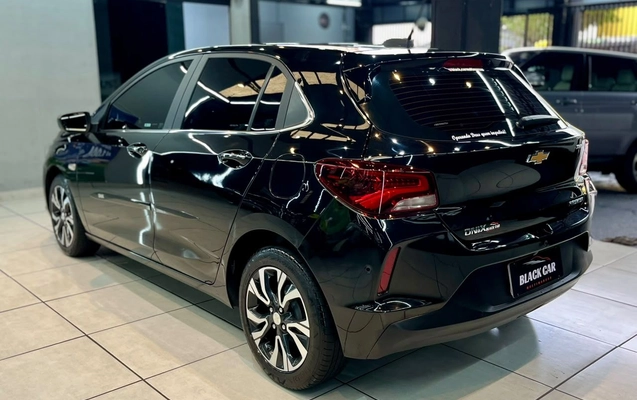imagem-https://www.socarrao.com.br/sc-vehicle-images-prod/4355185/1792005615224-5c555e8c13974b1aab8db24ea6ceb661_1792002027366.jpg