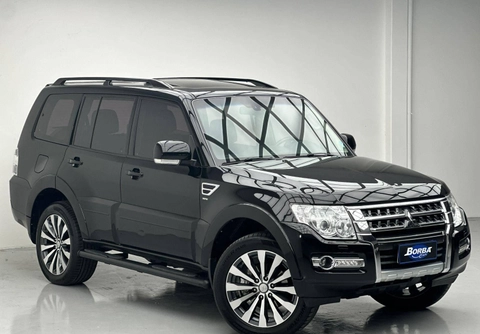 Mitsubishi Pajero Full 2016 Preto — foto 1 de 3