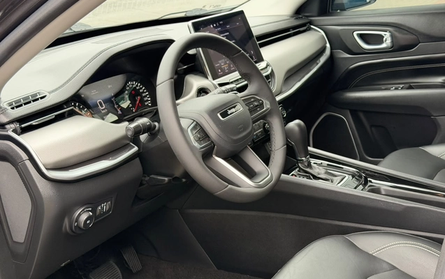 imagem-https://www.socarrao.com.br/sc-vehicle-images-prod/4355203/1792005768227-003_ff21cfdfaf810f381dba2db34e48a5c7.jpg