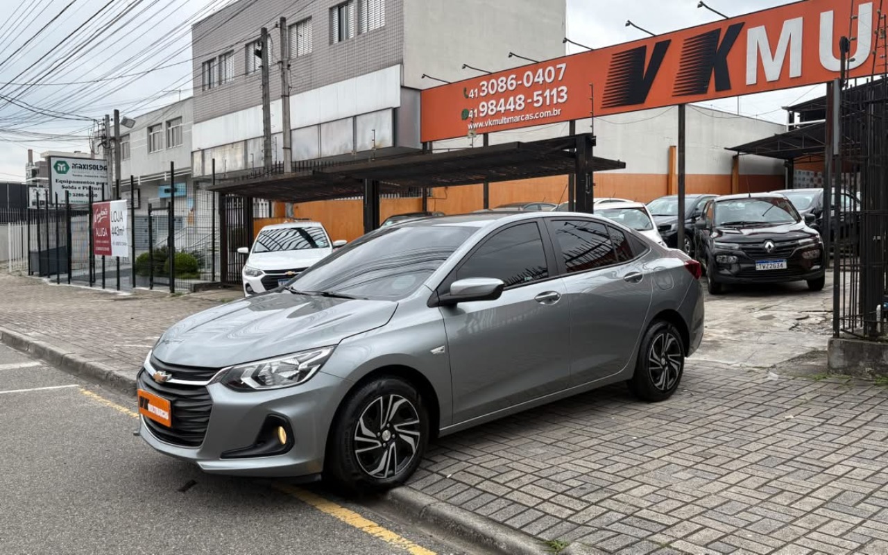 Chevrolet Onix 2024 Cinza — foto 1 de 3