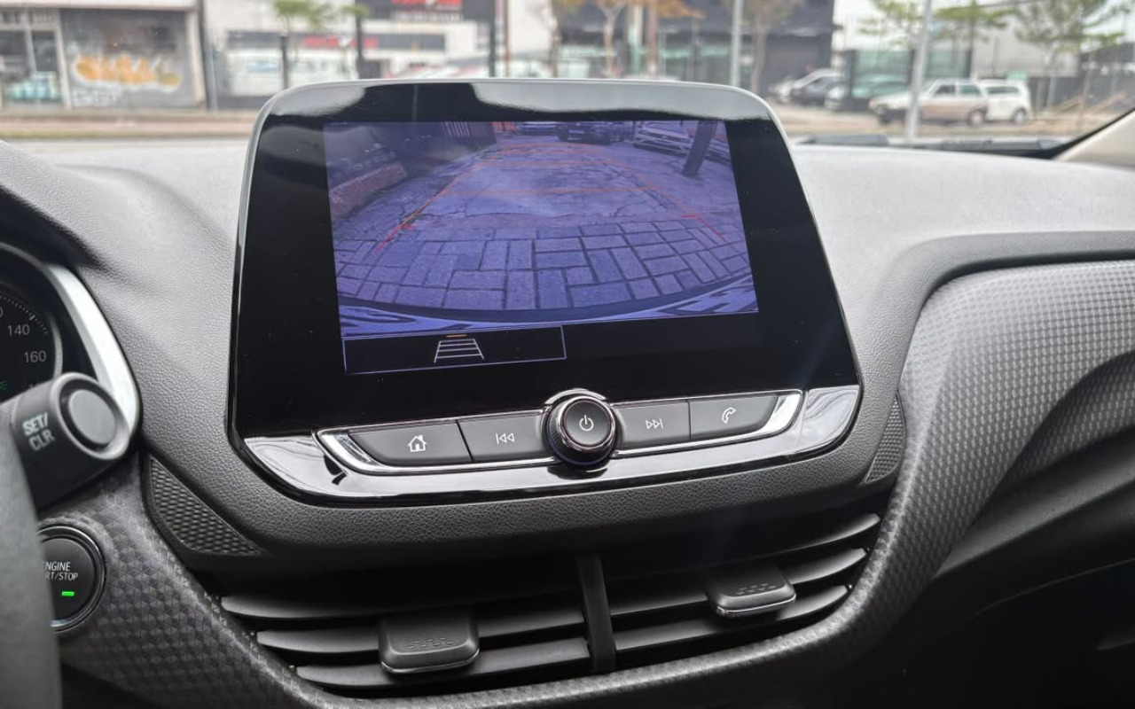 imagem-https://www.socarrao.com.br/sc-vehicle-images-prod/4355211/1792005892240-V2hhdHNBcHAgSW1hZ2UgMjAyNi0xMC0xNCBhdCAxNC4wMy41NyAoNCkuanBlZw.jpeg
