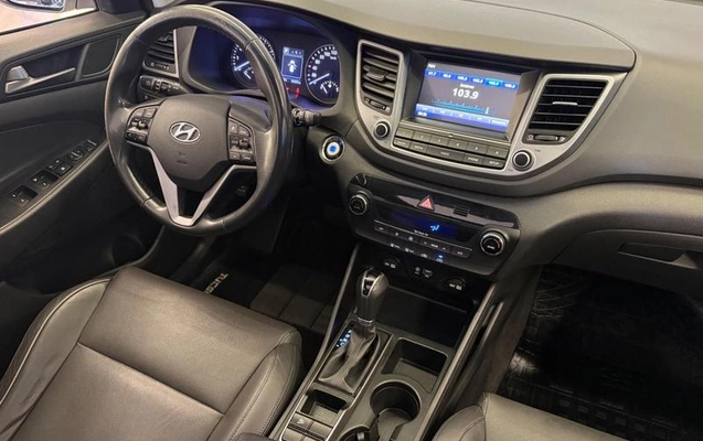 imagem-https://www.socarrao.com.br/sc-vehicle-images-prod/4355219/1792005982702-8570359_6_B_6657bc2c4b.jpeg