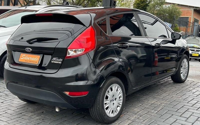 imagem-https://www.socarrao.com.br/sc-vehicle-images-prod/4355285/1792174101790-8552898_1_B_4e44ceb5b7.jpeg