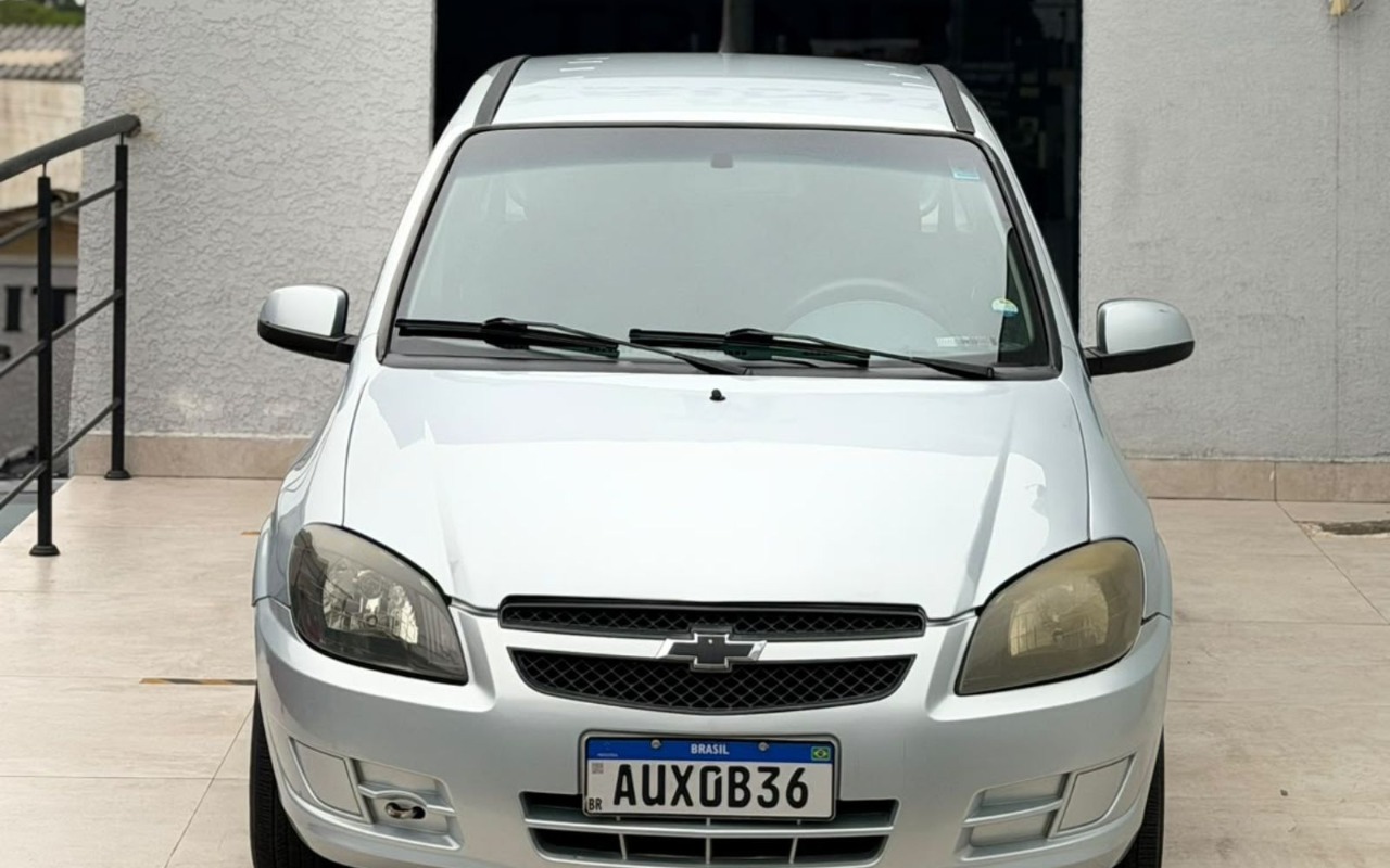 imagem-https://www.socarrao.com.br/sc-vehicle-images-prod/4355292/1792006448092-Sk9DS0VZICg5OCkuanBn.jpg