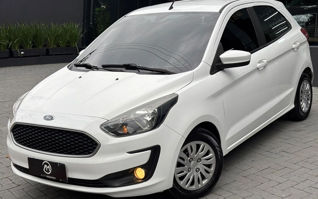 imagem-https://www.socarrao.com.br/sc-vehicle-images-prod/4355339/1792006828903-79c56630-e4d5-6abe-c09c-3a244e1a810f.jpg