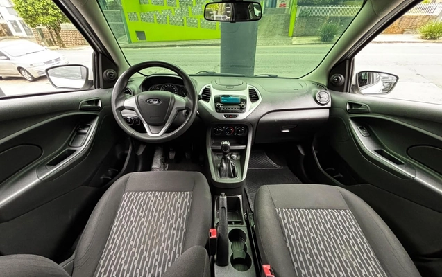 imagem-https://www.socarrao.com.br/sc-vehicle-images-prod/4355339/1792006828914-2b40e45d-4b5a-87bd-e08b-3a244e1a817d.jpg