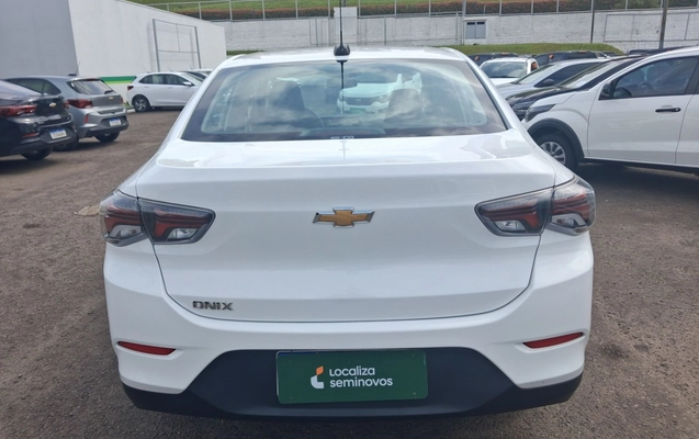 imagem-https://www.socarrao.com.br/sc-vehicle-images-prod/4355351/1792006972873-1_044248.jpg