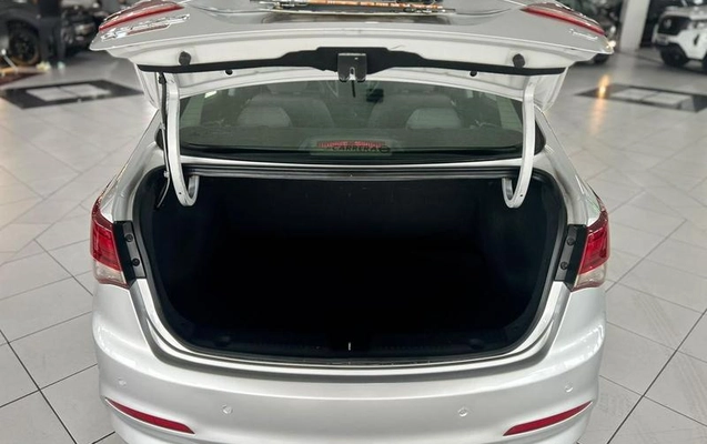 imagem-https://www.socarrao.com.br/sc-vehicle-images-prod/4355376/1792007102197-8566848_10_B_8708453346.jpeg