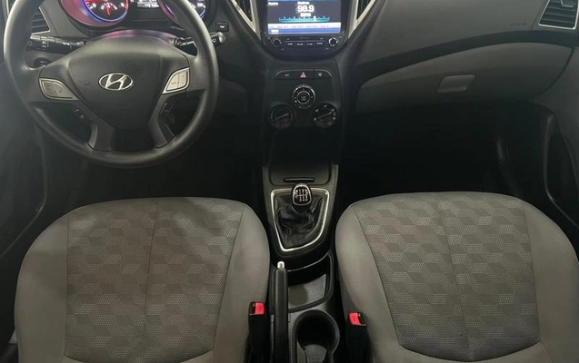 imagem-https://www.socarrao.com.br/sc-vehicle-images-prod/4355376/1792007102206-8566848_13_B_3af6dac3ba.jpeg