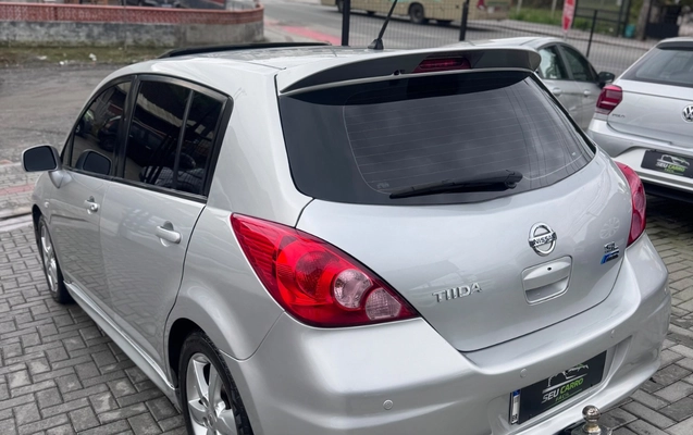 imagem-https://www.socarrao.com.br/sc-vehicle-images-prod/4355390/1792007152065-SU1HLTIwMjYxMDE0LVdBMDAzNy5qcGc.jpg