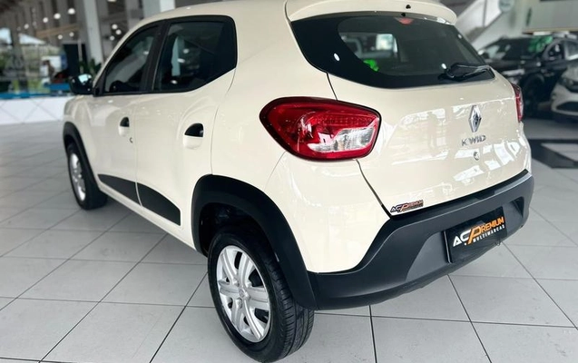 imagem-https://www.socarrao.com.br/sc-vehicle-images-prod/4355416/1792766359908-8540830_6_B_96f47d936d.jpeg