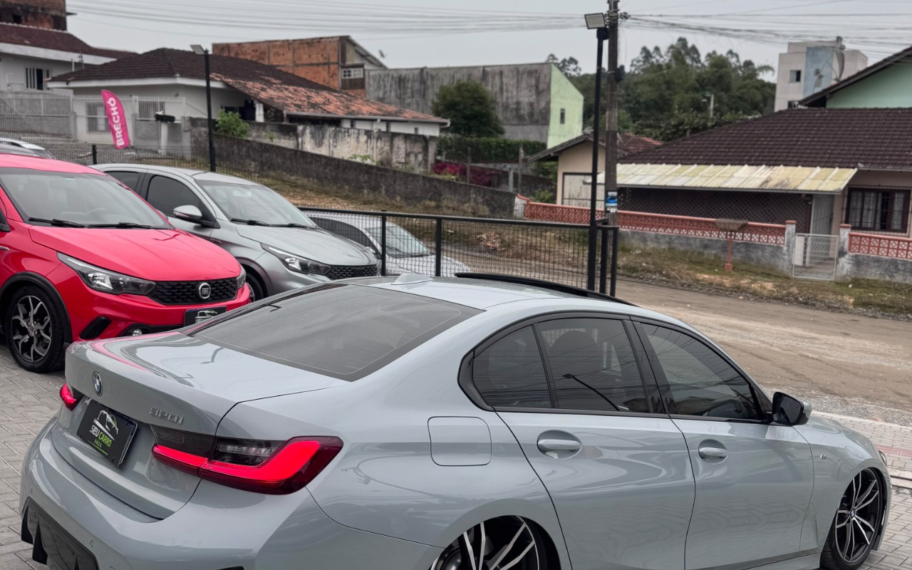 imagem-https://www.socarrao.com.br/sc-vehicle-images-prod/4355444/1792007538466-SU1HLTIwMjYxMDEwLVdBMDA4My5qcGc.jpg