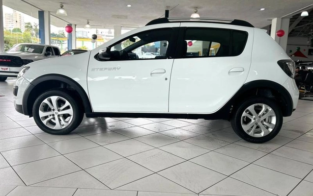 imagem-https://www.socarrao.com.br/sc-vehicle-images-prod/4355453/1792007629934-8569936_7_B_c4e8afb994.jpeg