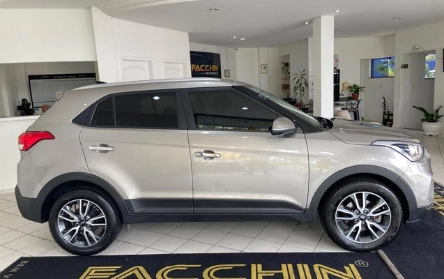 imagem-https://www.socarrao.com.br/sc-vehicle-images-prod/4355460/1792074530546-8567330_6_B_5f72d49fa2.jpeg