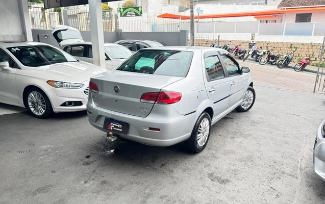 imagem-https://www.socarrao.com.br/sc-vehicle-images-prod/4355461/1792007726412-gb-6047593.jpeg