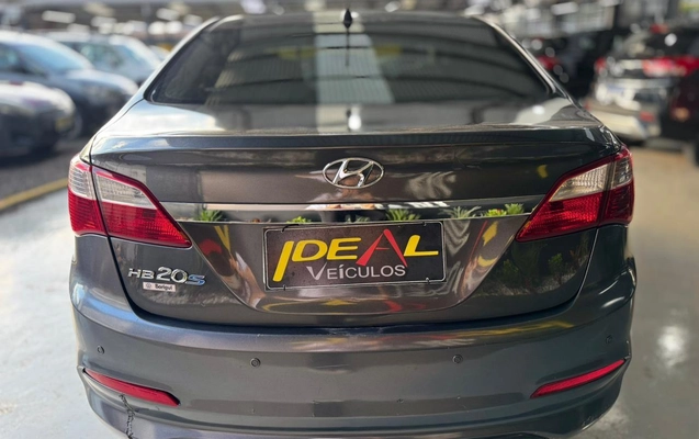 imagem-https://www.socarrao.com.br/sc-vehicle-images-prod/4355517/1792008043941-e8e7c4df50f24156a9d7a291b287b0c4_1792007802087.jpg