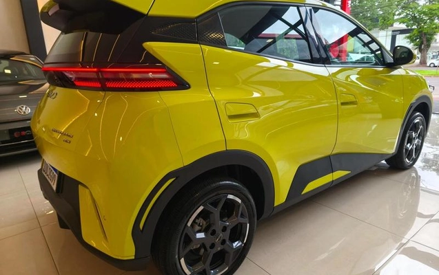 imagem-https://www.socarrao.com.br/sc-vehicle-images-prod/4355538/1792170193217-8543198_6_B_fcb96e99f2.jpeg