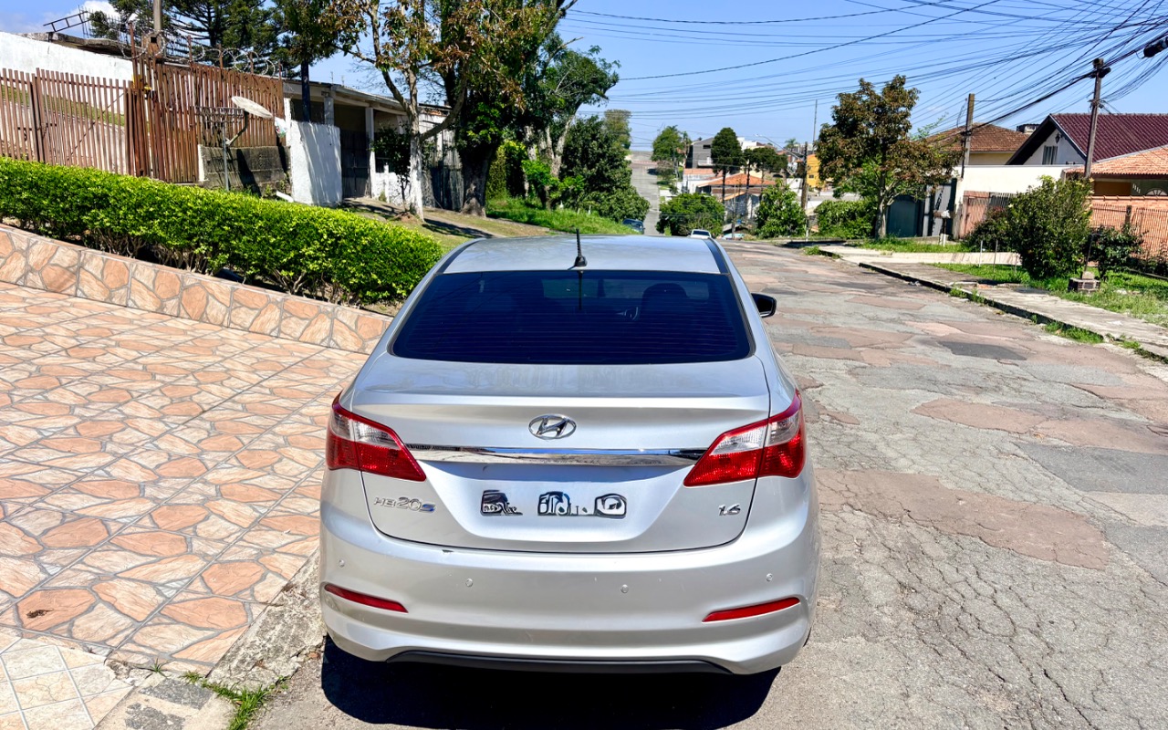 imagem-https://www.socarrao.com.br/sc-vehicle-images-prod/4355560/1792008749353-SU1HXzk0MTcuanBlZw.jpeg