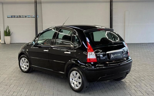 imagem-https://www.socarrao.com.br/sc-vehicle-images-prod/4355575/1792008880861-8569007_7_B_891dcc8c0a.jpeg