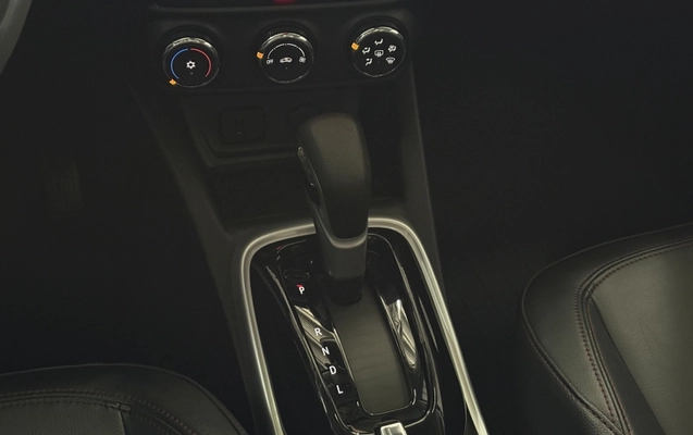 imagem-https://www.socarrao.com.br/sc-vehicle-images-prod/4355652/1792009288969-2kvcVSrCKmSOUxfChtY89dAniyF71gwQ.jpg