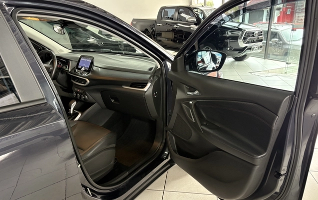 imagem-https://www.socarrao.com.br/sc-vehicle-images-prod/4355652/1792009288971-qItlKTKYdaljK2UDtKvBkHHJbSVNhsTh.jpg