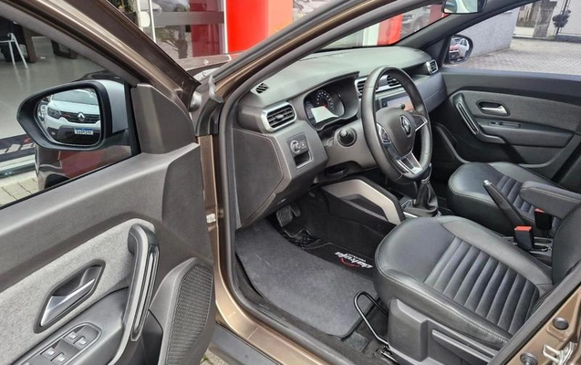 imagem-https://www.socarrao.com.br/sc-vehicle-images-prod/4355686/1792011200213-8545073_8_B_0cf62f2743.jpeg