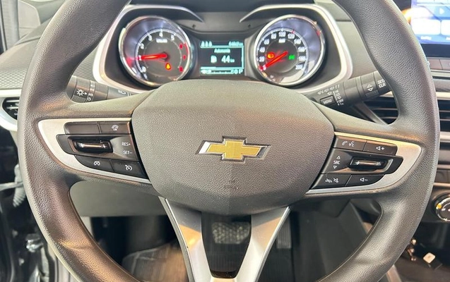 imagem-https://www.socarrao.com.br/sc-vehicle-images-prod/4355697/1792010163349-8404207_4_B_3348f19f04.jpeg