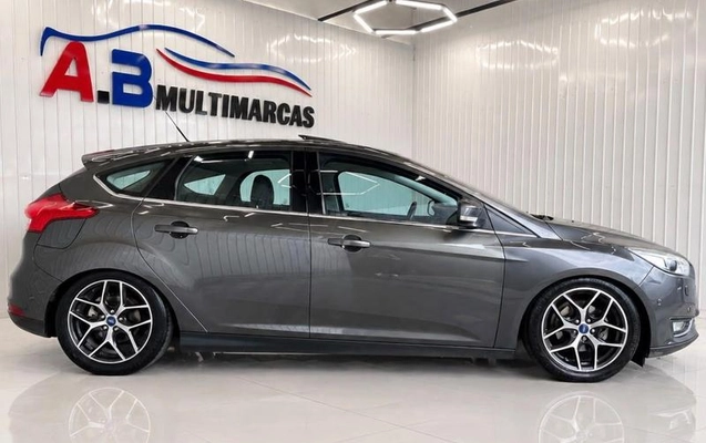 imagem-https://www.socarrao.com.br/sc-vehicle-images-prod/4355698/1792009412063-8571348_12_B_9b7221127f.jpeg