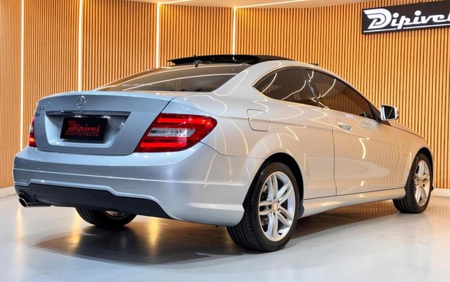 imagem-https://www.socarrao.com.br/sc-vehicle-images-prod/4355703/1792009552307-8566800_8_B_93d51b9f30.jpeg