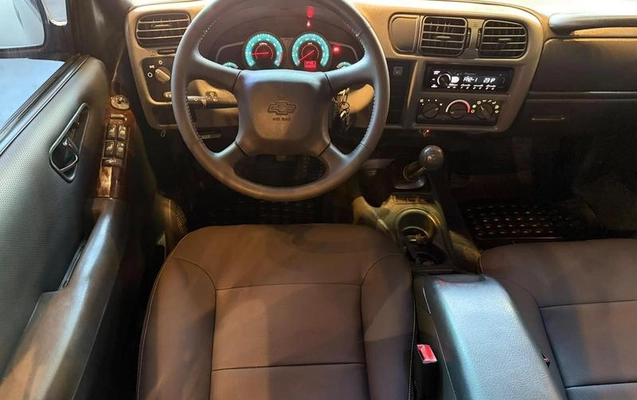 imagem-https://www.socarrao.com.br/sc-vehicle-images-prod/4355745/1792260561469-8538617_16_B_e9d5db26e4.jpeg