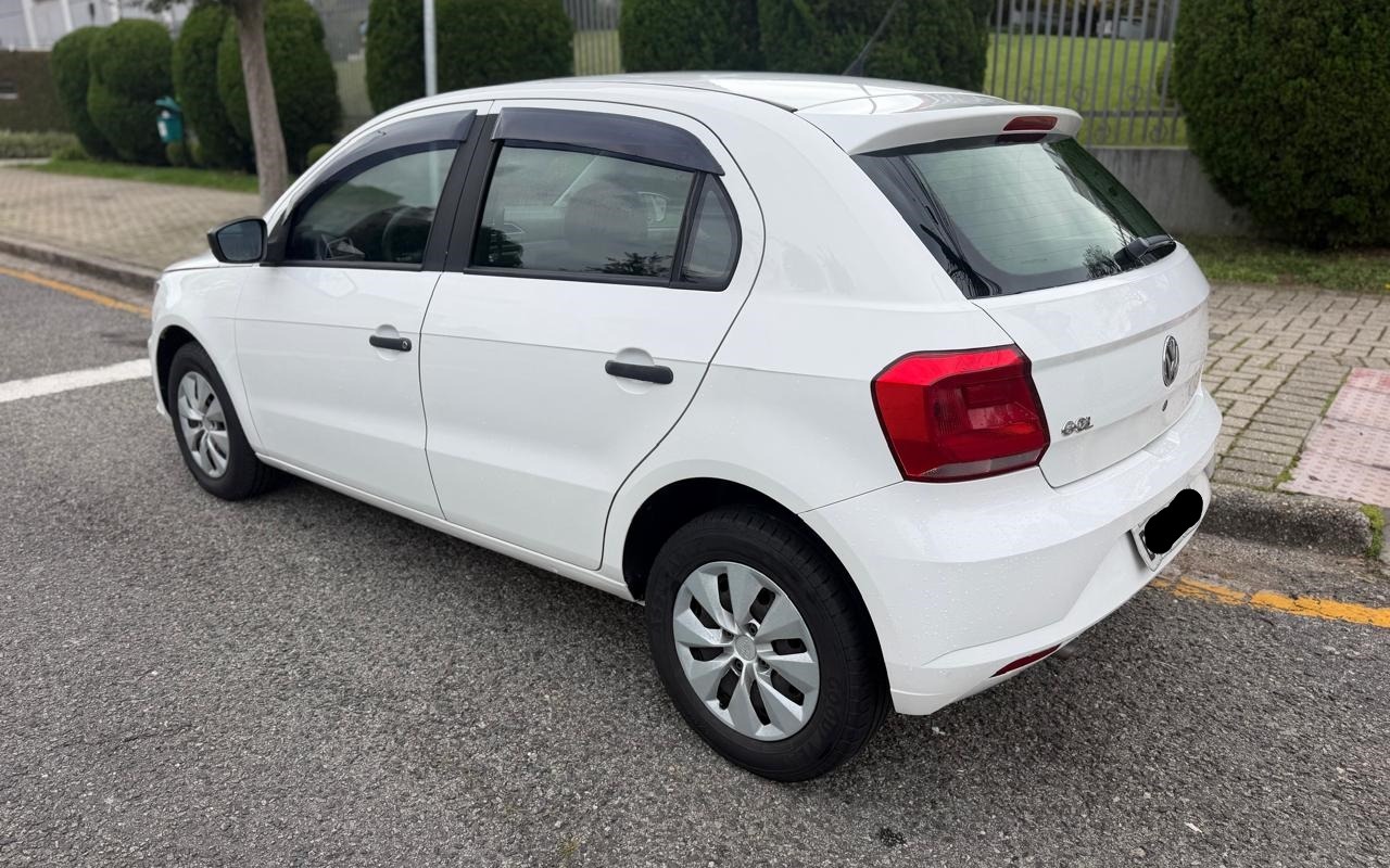 imagem-https://www.socarrao.com.br/sc-vehicle-images-prod/4355749/1792261361915-Ni5qcGVn.jpeg