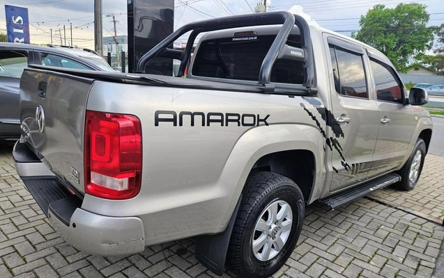imagem-https://www.socarrao.com.br/sc-vehicle-images-prod/4355751/1792616689793-8563299_10_B_906627d57f.jpeg