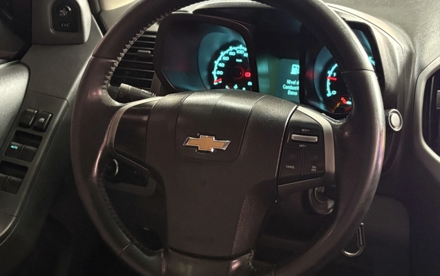 imagem-https://www.socarrao.com.br/sc-vehicle-images-prod/4355756/1792009871898-utouICEvuSAH5xeJdtjztxCuslF74c61.jpg