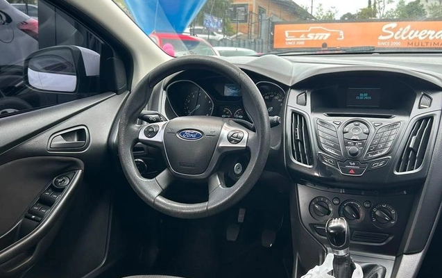 imagem-https://www.socarrao.com.br/sc-vehicle-images-prod/4355772/1792525020405-8526450_6_B_13ea7b605d.jpeg