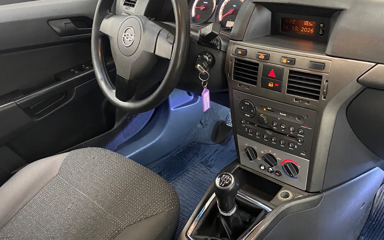 imagem-https://www.socarrao.com.br/sc-vehicle-images-prod/4355785/1792010424863-SU1HXzI0NTAuanBlZw.jpeg