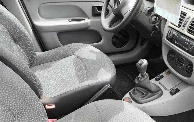 imagem-https://www.socarrao.com.br/sc-vehicle-images-prod/4355789/1792501539717-8567773_7_B_2fc5e2684f.jpeg