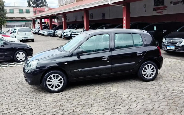 imagem-https://www.socarrao.com.br/sc-vehicle-images-prod/4355789/1792501539762-8567773_15_B_98c6d3a6cb.jpeg