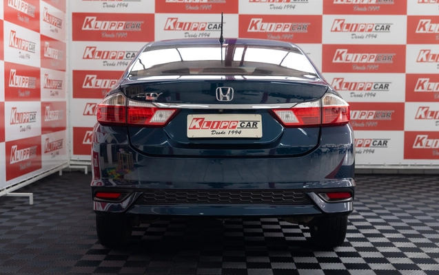 imagem-https://www.socarrao.com.br/sc-vehicle-images-prod/4355805/1792156879833-oaFijg7dBq24cw56r088Lbc2gaOEQGK7.jpg