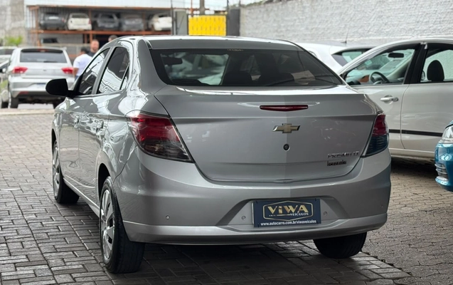 imagem-https://www.socarrao.com.br/sc-vehicle-images-prod/4355923/1792010628533-UFJJU01BIFhVWFUgMTIuanBn.jpg