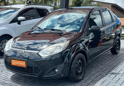 Ford Fiesta 2013 Preto — foto 1 de 3