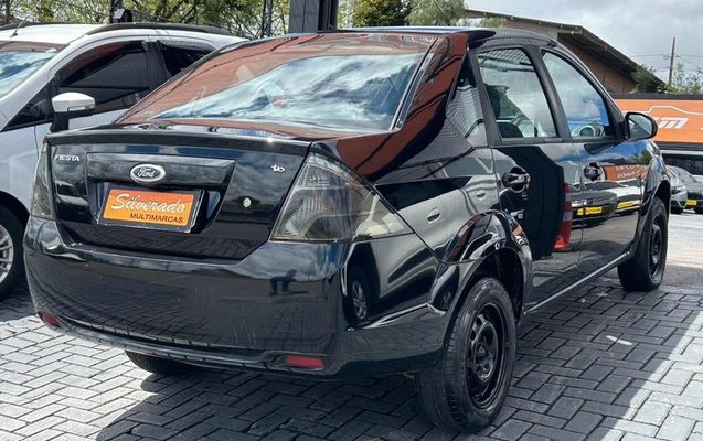 imagem-https://www.socarrao.com.br/sc-vehicle-images-prod/4355924/1792010656346-8540854_10_B_f82fd5dff8.jpeg