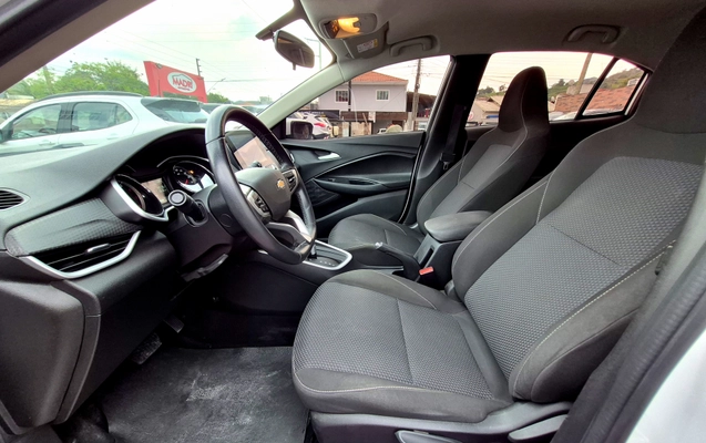 imagem-https://www.socarrao.com.br/sc-vehicle-images-prod/4355947/1792010762385-003_117ded58ee1a8314dd59dd9f387a0ee8.jpg