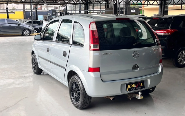 imagem-https://www.socarrao.com.br/sc-vehicle-images-prod/4355966/1792010878403-914d8a24989142f0b85d1f477615d153_1792010817580.jpg