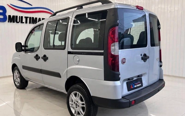 imagem-https://www.socarrao.com.br/sc-vehicle-images-prod/4355967/1792010894630-8571398_8_B_4fd6487e71.jpeg