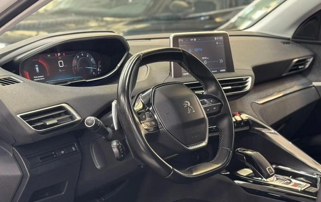 imagem-https://www.socarrao.com.br/sc-vehicle-images-prod/4355973/1792521223576-8571555_7_B_06ba9c4cb1.jpeg