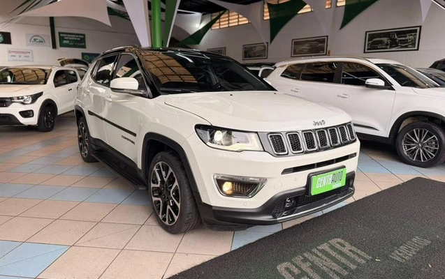 imagem-https://www.socarrao.com.br/sc-vehicle-images-prod/4355986/1792425137546-8542255_6_B_b039c6f77c.jpeg