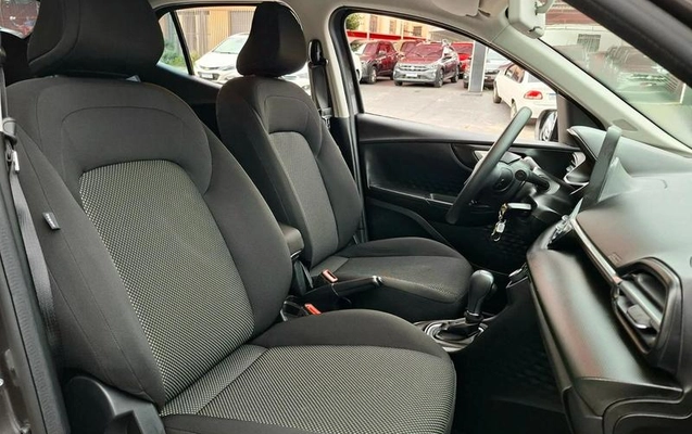 imagem-https://www.socarrao.com.br/sc-vehicle-images-prod/4356010/1792887944969-8487148_8_B_8ee9dfa137.jpeg
