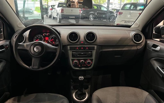 imagem-https://www.socarrao.com.br/sc-vehicle-images-prod/4356013/1792011296992-8481568_15_B_151d703417.jpeg
