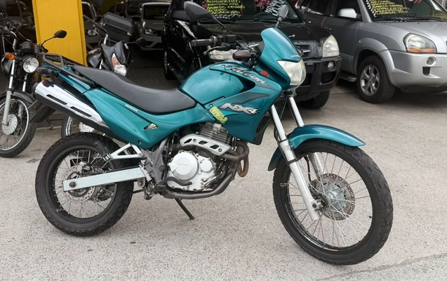 imagem-https://www.socarrao.com.br/sc-vehicle-images-prod/4356014/1792011302930-303ae6b2-0f89-4ede-aeb4-3828c6320447.jpg