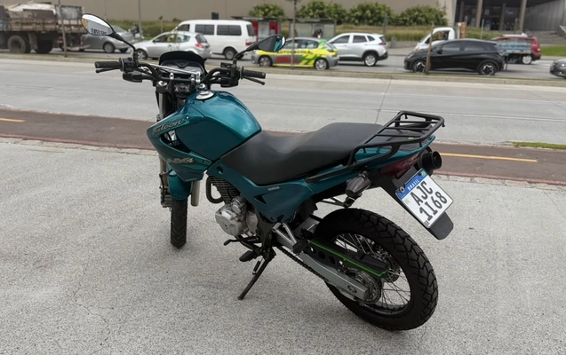imagem-https://www.socarrao.com.br/sc-vehicle-images-prod/4356014/1792011302939-6561f074-2e70-46b5-a683-3ecf3d844bf0.jpg